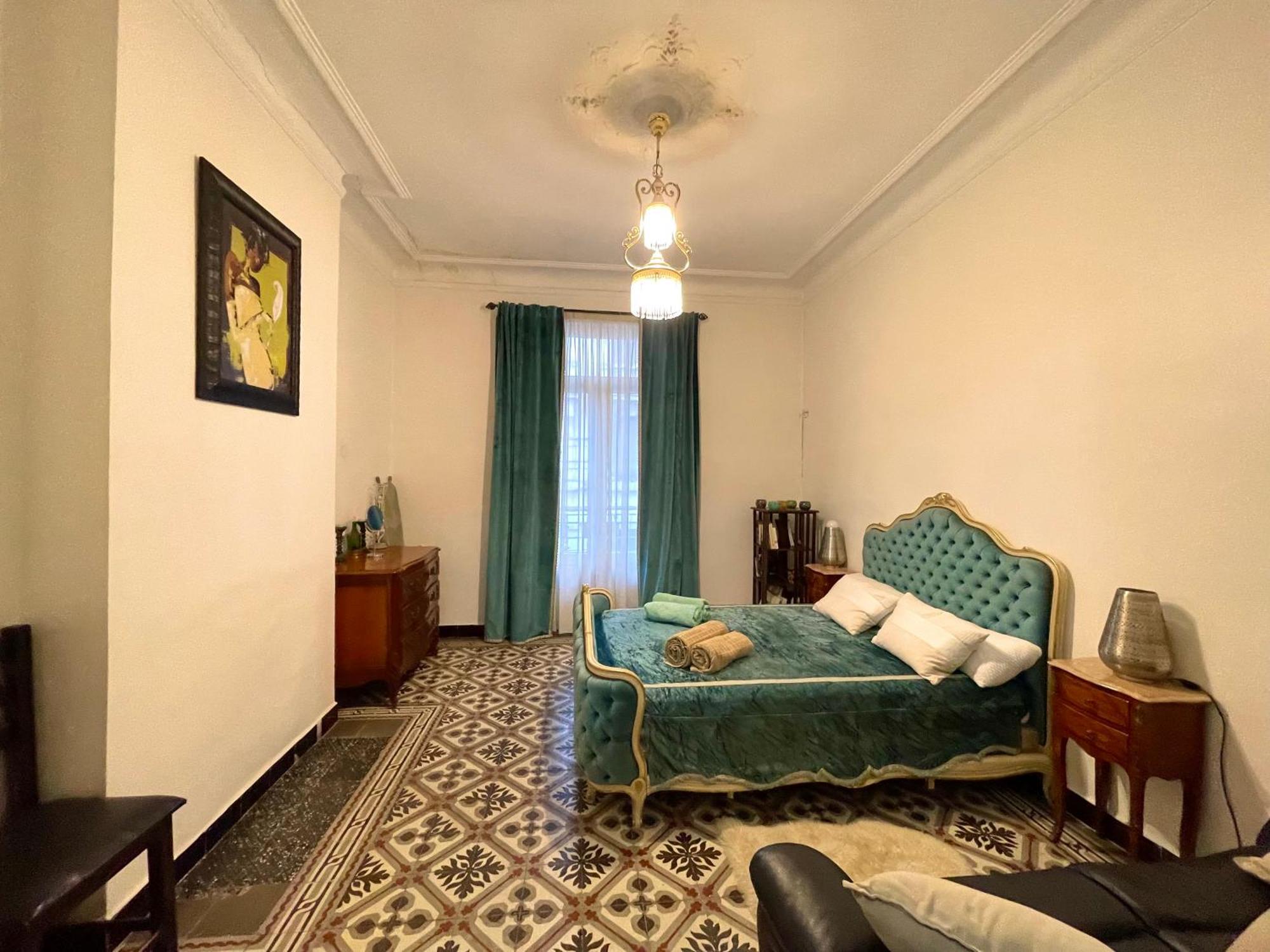 Appartement Dans Immeuble Haussmanien Alger Extérieur photo